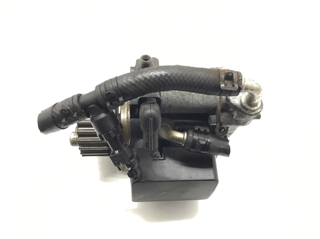 ТНВД бу для Volkswagen Passat B7 1.6 TDi,  2011 г.