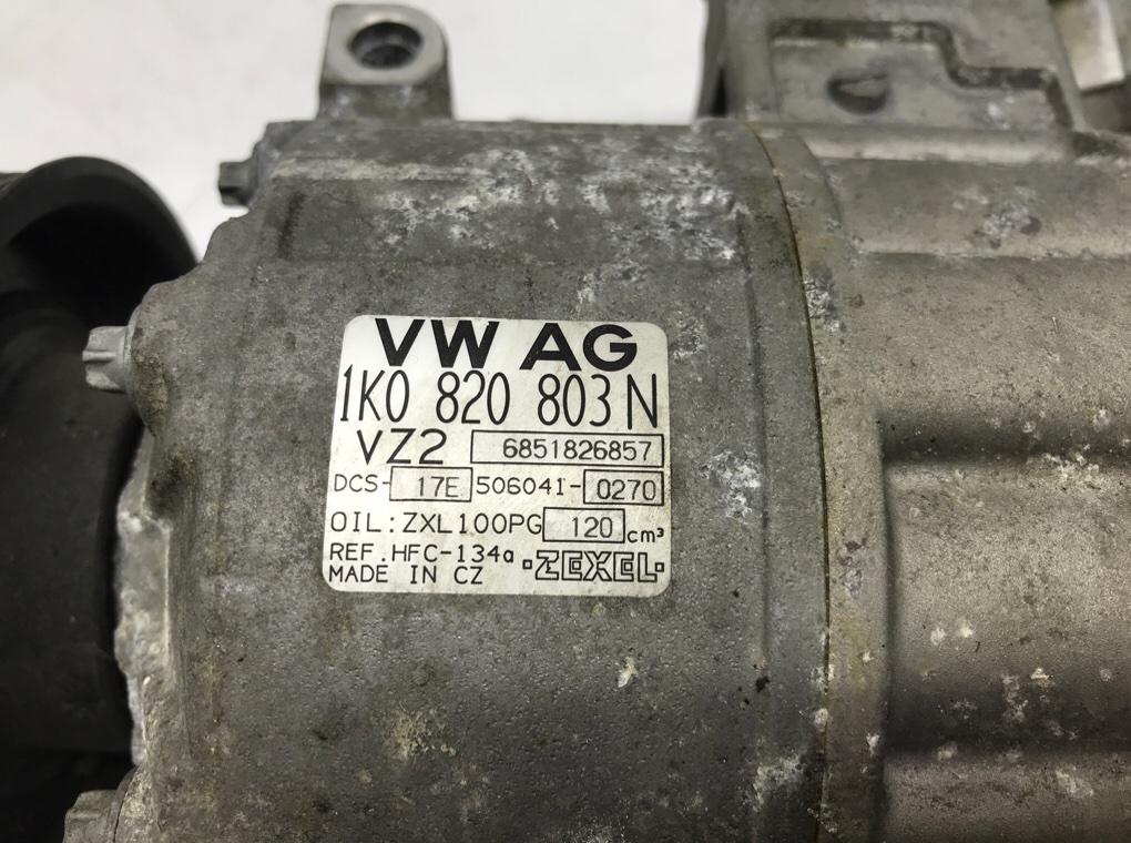 Компрессор кондиционера бу для Volkswagen Golf 5 1.9 TDi, 2006 г. Компрессор кондиционера бу для Volkswagen Golf 5 1.9 TDi, 2006 г.