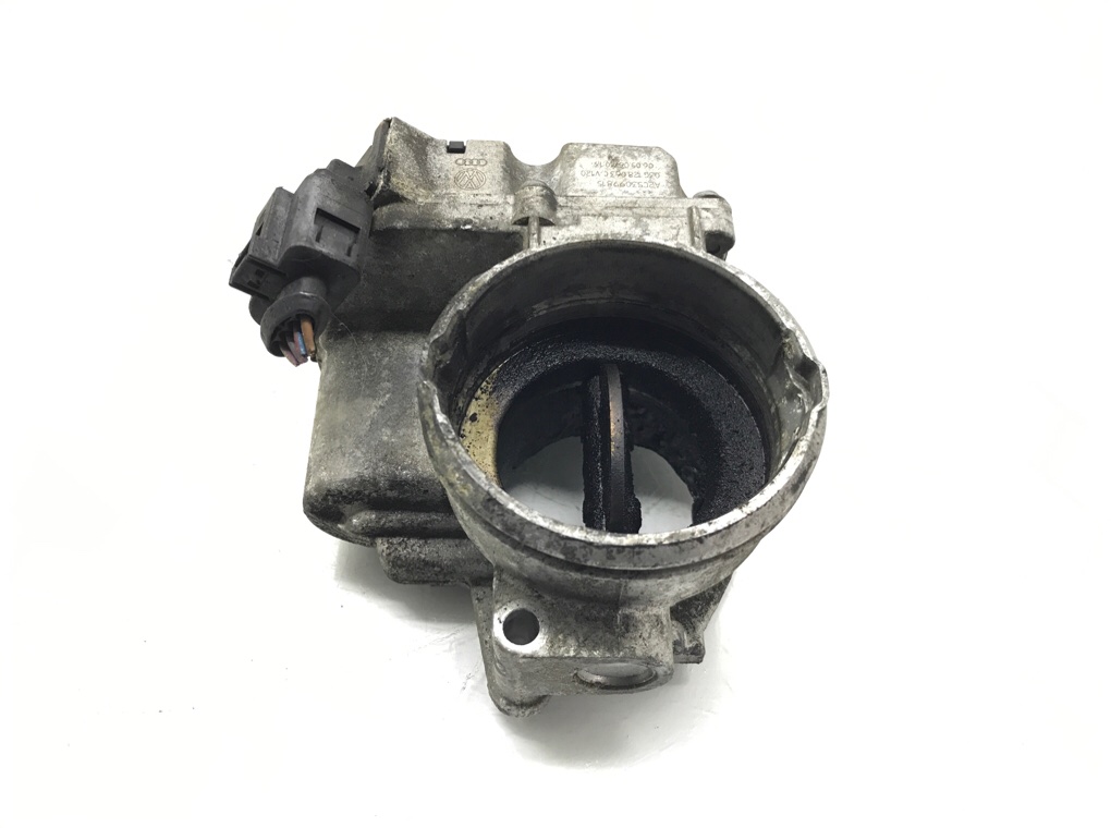 Заслонка дроссельная бу для Volkswagen Golf 5 1.9 TDi, 2006 г. Заслонка дроссельная бу для Volkswagen Golf 5 1.9 TDi, 2006 г.