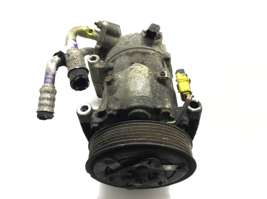 Компрессор кондиционера бу для Peugeot 308 T7 1.6 HDi,  2009 г.