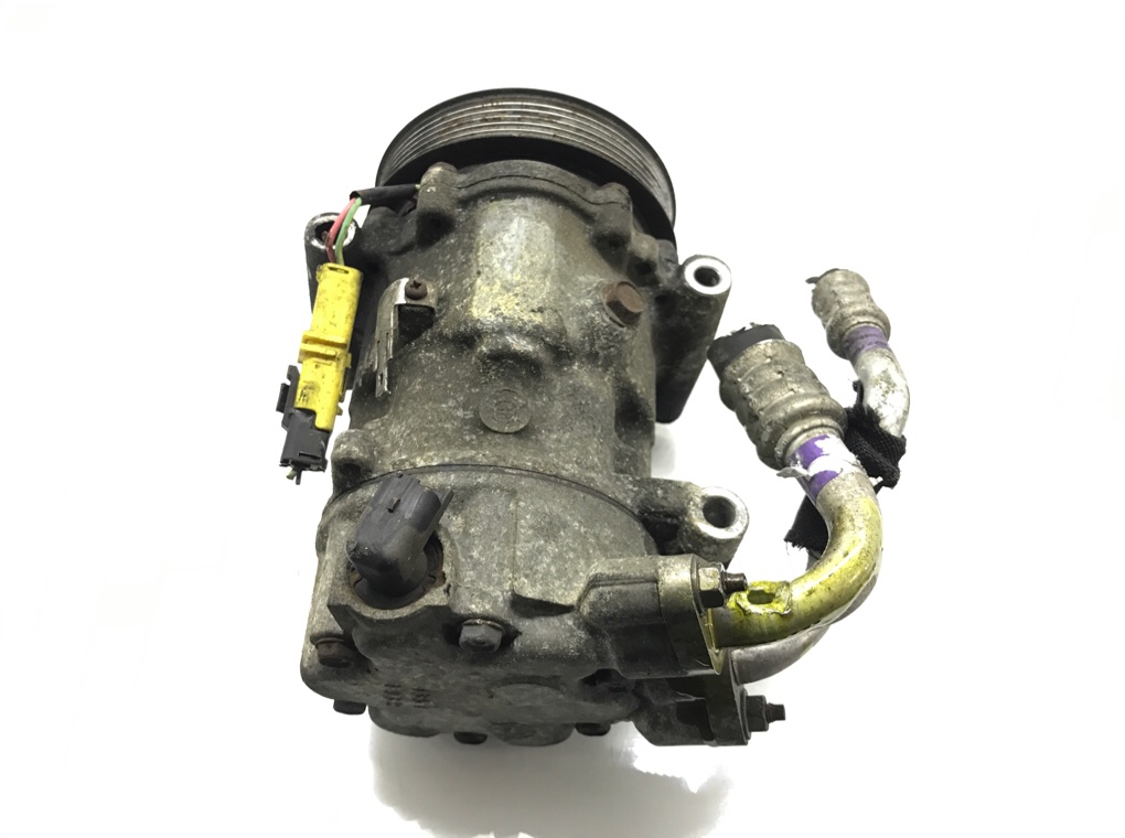 Компрессор кондиционера бу для Peugeot 308 T7 1.6 HDi,  2009 г.