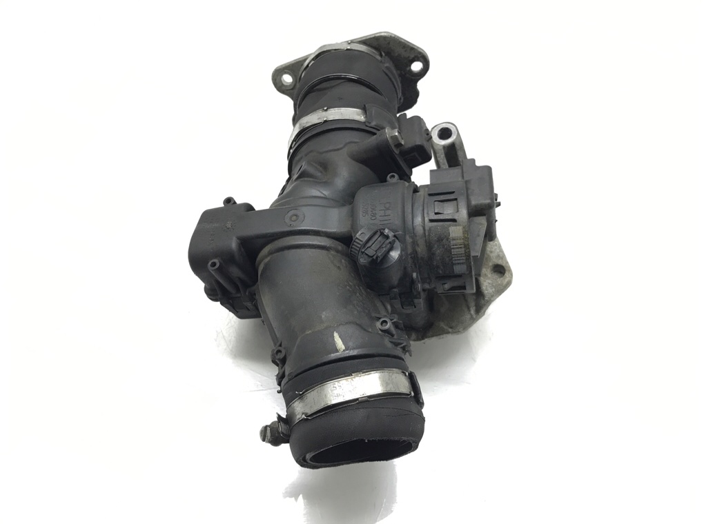 Заслонка дроссельная бу для Peugeot 308 T7 1.6 HDi,  2009 г.