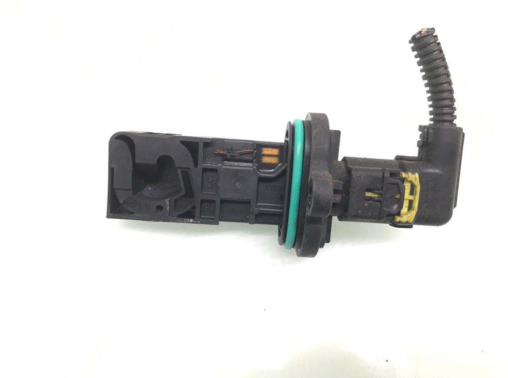 Расходомер воздуха бу для Opel Astra J 1.6 i,  2011 г.