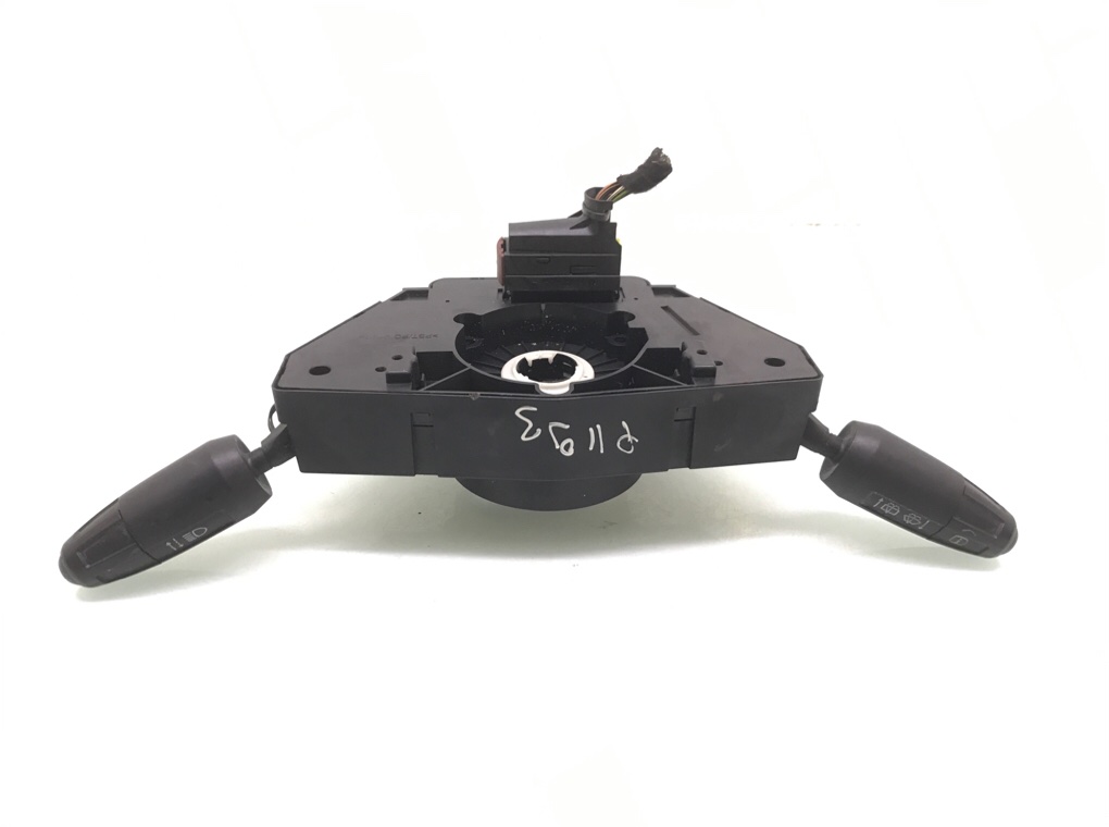 Переключатель подрулевой (стрекоза) бу для Opel Corsa D 1.2 i, 2014 г. Переключатель подрулевой (стрекоза) бу для Opel Corsa D 1.2 i, 2014 г.