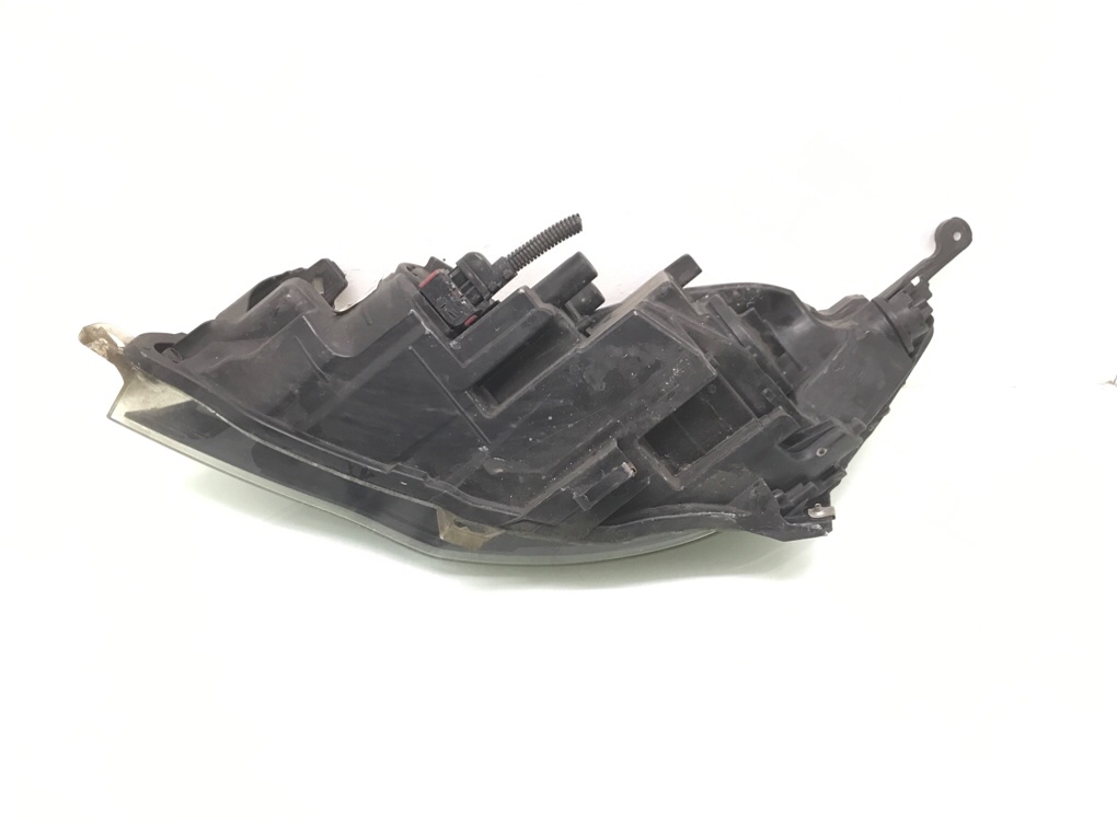 Фара правая бу для Opel Astra J 1.6 i,  2011 г.