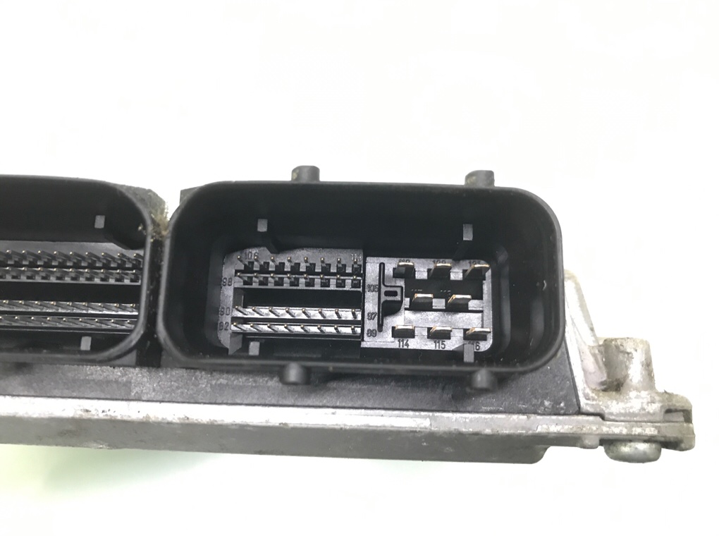 Блок управления двигателем бу для Seat Altea 1 1.6 i, 2007 г. Блок управления двигателем бу для Seat Altea 1 1.6 i, 2007 г.