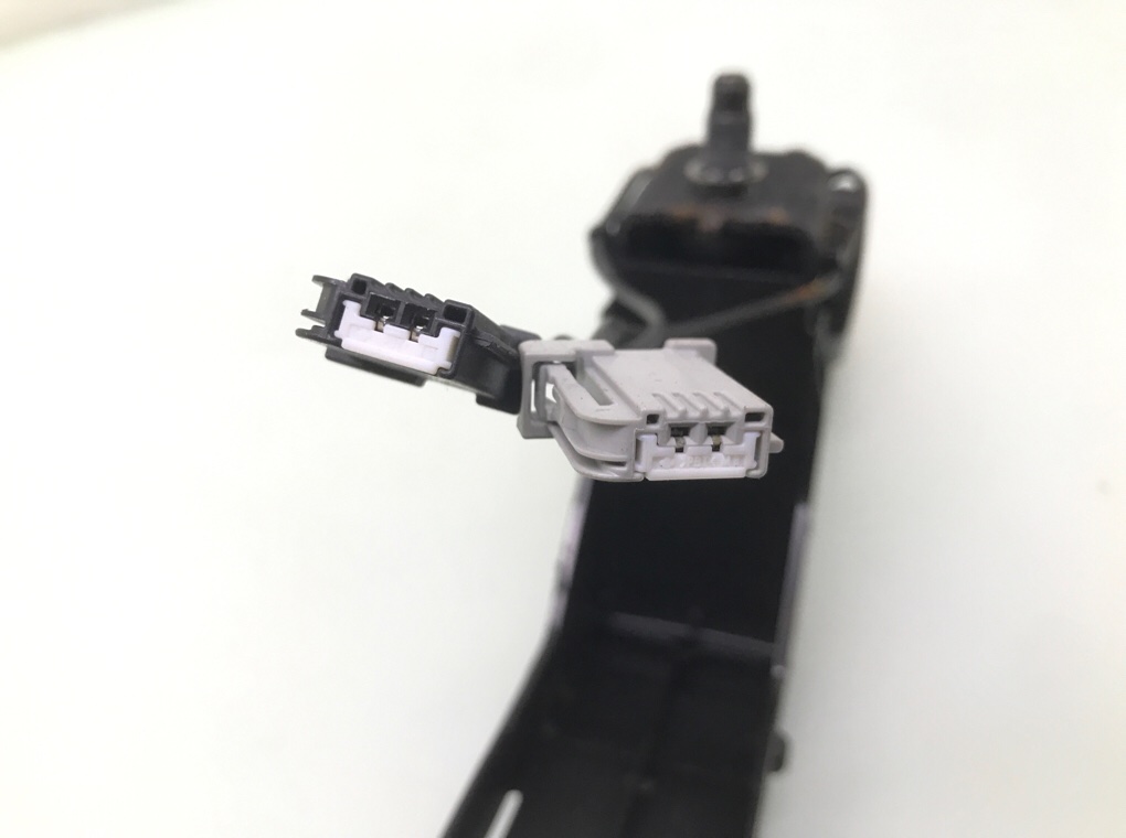 Замок ремня безопасности бу для Opel Zafira C 2.0 CDTi, 2013 г. Замок ремня безопасности бу для Opel Zafira C 2.0 CDTi, 2013 г.