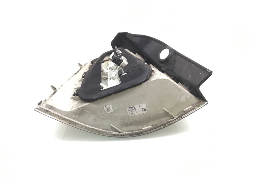 Фонарь задний правый бу для Opel Zafira B 1.7 CDTi,  2011 г.