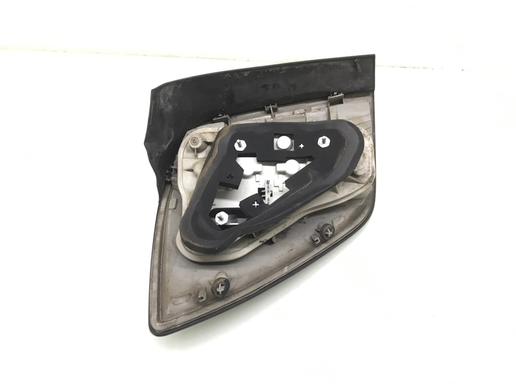 Фонарь задний правый бу для Opel Astra H 1.7 CDTi,  2010 г.