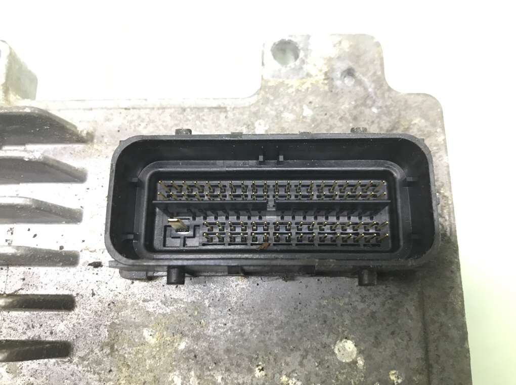 Блок управления двигателем бу для Opel Astra J 1.6 i, 2011 г. Блок управления двигателем бу для Opel Astra J 1.6 i, 2011 г.