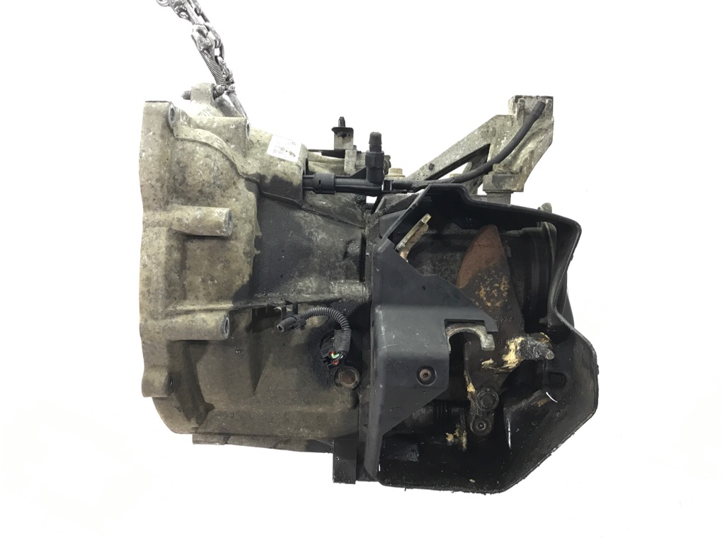 КПП механическая (МКПП) бу для Volvo S40 2 1.6 i,  2005 г.