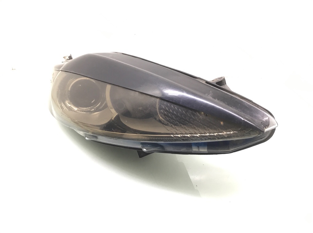 Фара правая бу для Ford Fiesta 6 1.6 i,  2010 г.