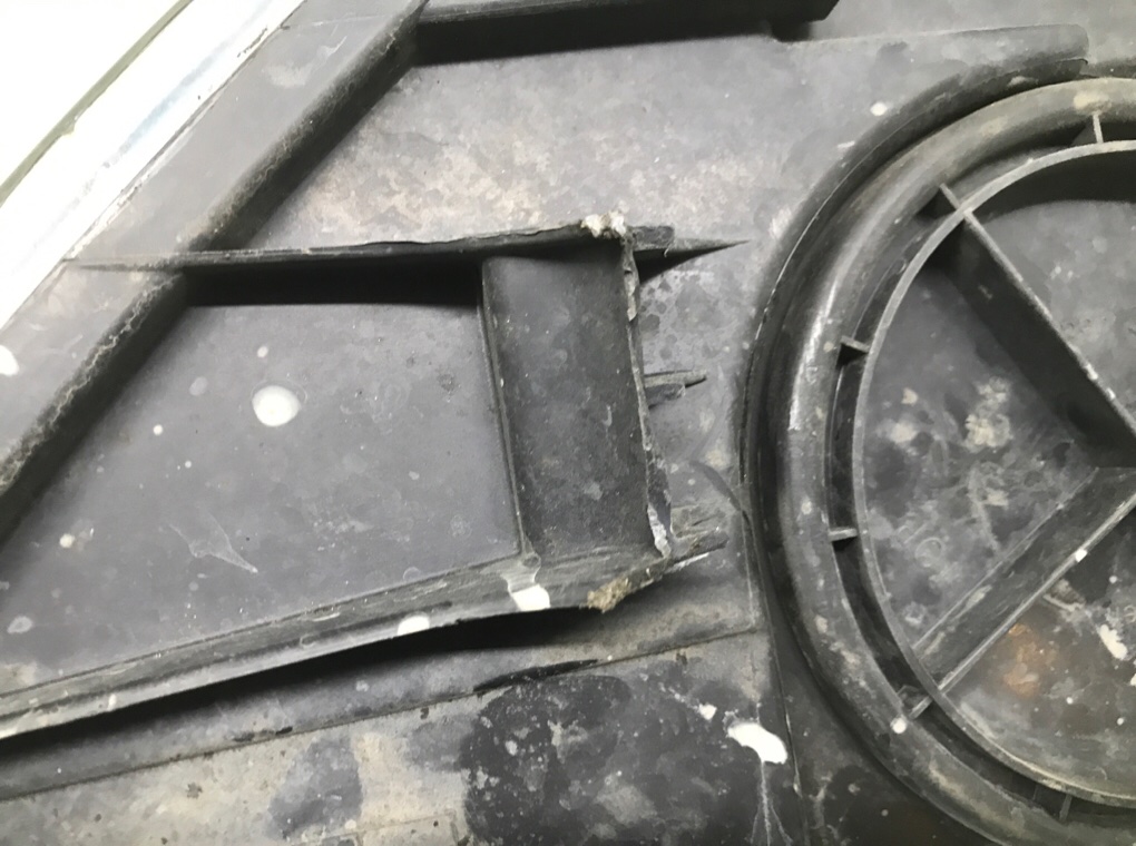 Фара левая бу для Ford Fiesta 6 1.6 i,  2010 г.