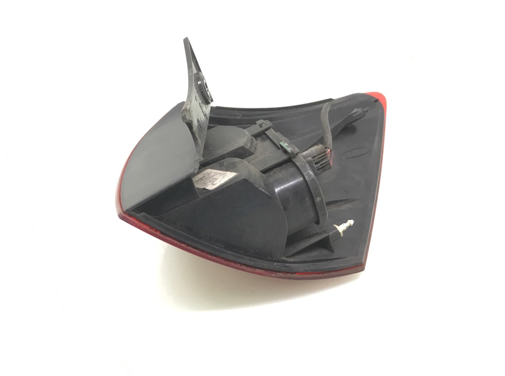 Фонарь задний левый бу для Nissan Qashqai 1 2.0 DCi,  2008 г.