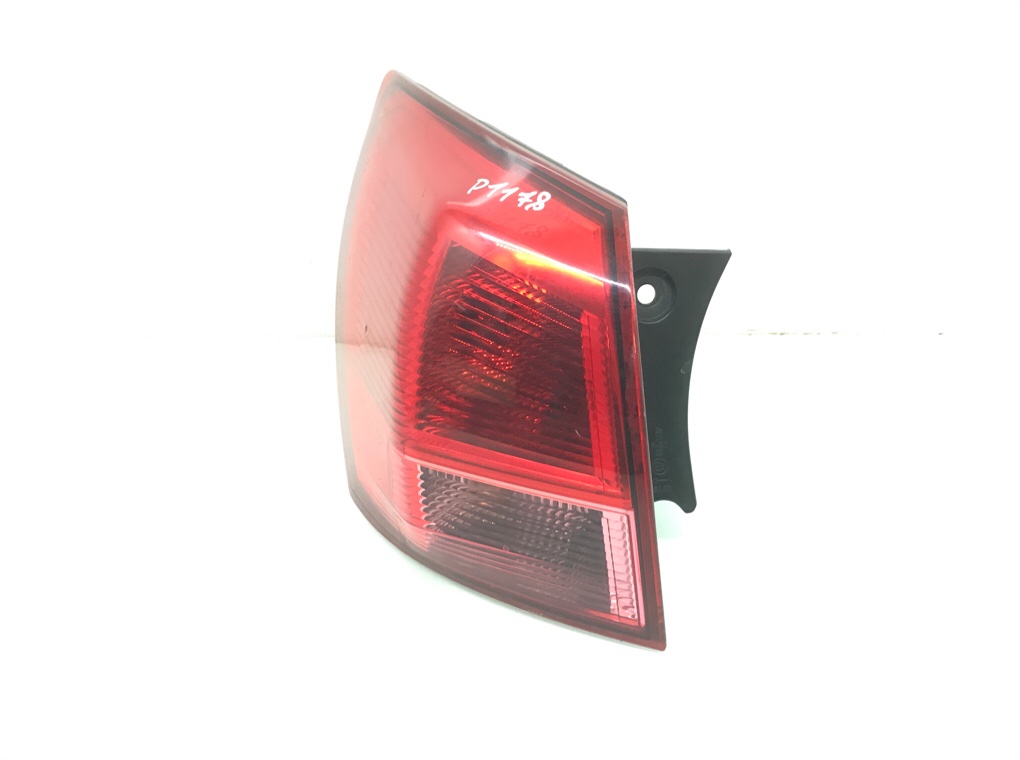 Фонарь задний левый бу для Nissan Qashqai 1 2.0 DCi,  2008 г.