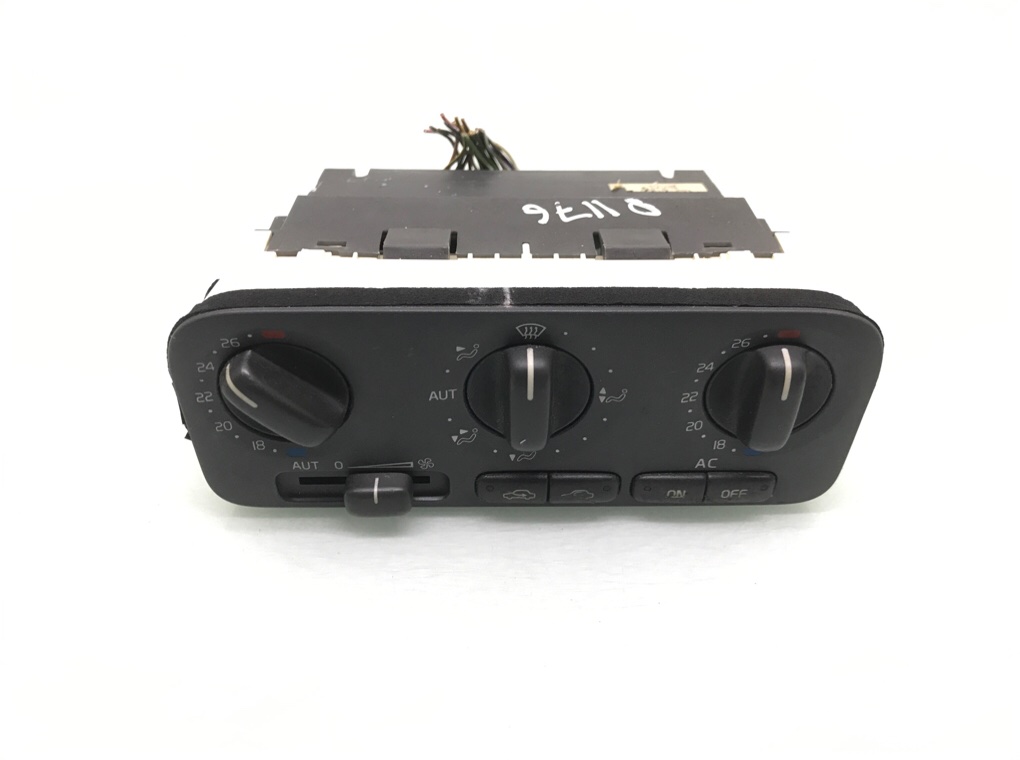 Блок управления печки/климат-контроля бу для Volvo C70 1 2.0 i, 2004 г.