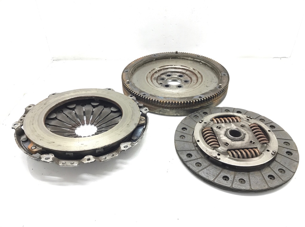 Комплект сцепления бу для Audi A3 8P 1.9 TDi,  2008 г.