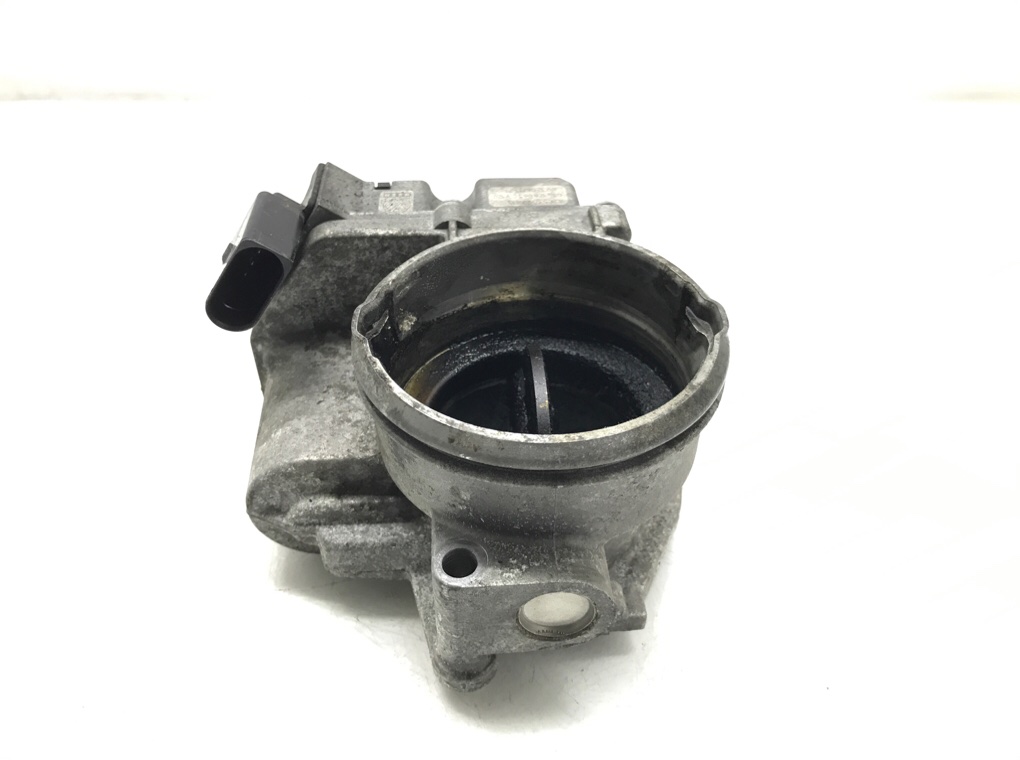 Заслонка дроссельная бу для Volkswagen Golf 5 1.9 TDi, 2007 г. Заслонка дроссельная бу для Volkswagen Golf 5 1.9 TDi, 2007 г.