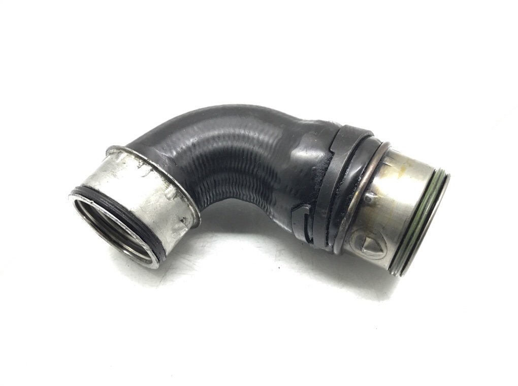 Патрубок турбины бу для Volkswagen Golf 5 1.9 TDi, 2007 г. Патрубок турбины бу для Volkswagen Golf 5 1.9 TDi, 2007 г.