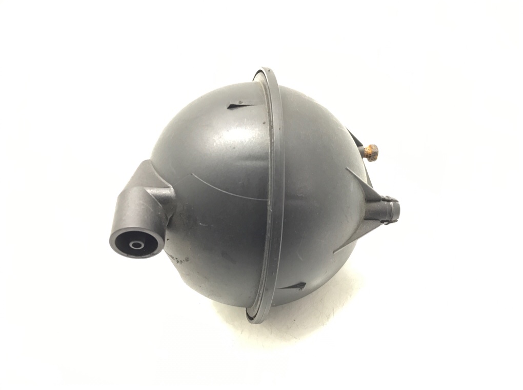 Ресивер воздушный бу для Volkswagen Golf 5 1.9 TDi, 2007 г. Ресивер воздушный бу для Volkswagen Golf 5 1.9 TDi, 2007 г.