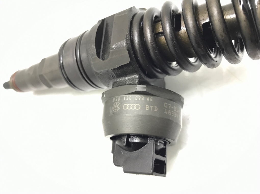 Форсунка бу для Volkswagen Golf 5 1.9 TDi,  2007 г.