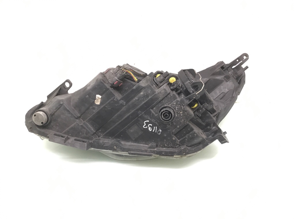 Фара правая бу для Opel Corsa D 1.2 i, 2014 г. Фара правая бу для Opel Corsa D 1.2 i, 2014 г.