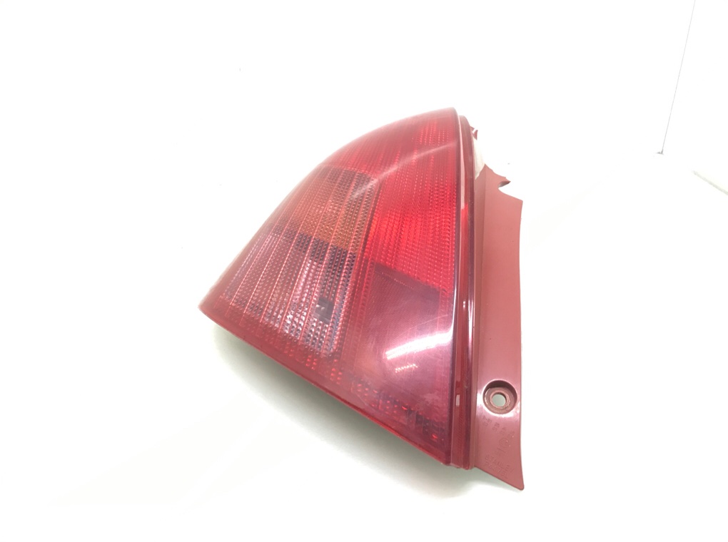Фонарь задний левый бу для Suzuki Swift 3 1.5 i, 2007 г. Фонарь задний левый бу для Suzuki Swift 3 1.5 i, 2007 г.