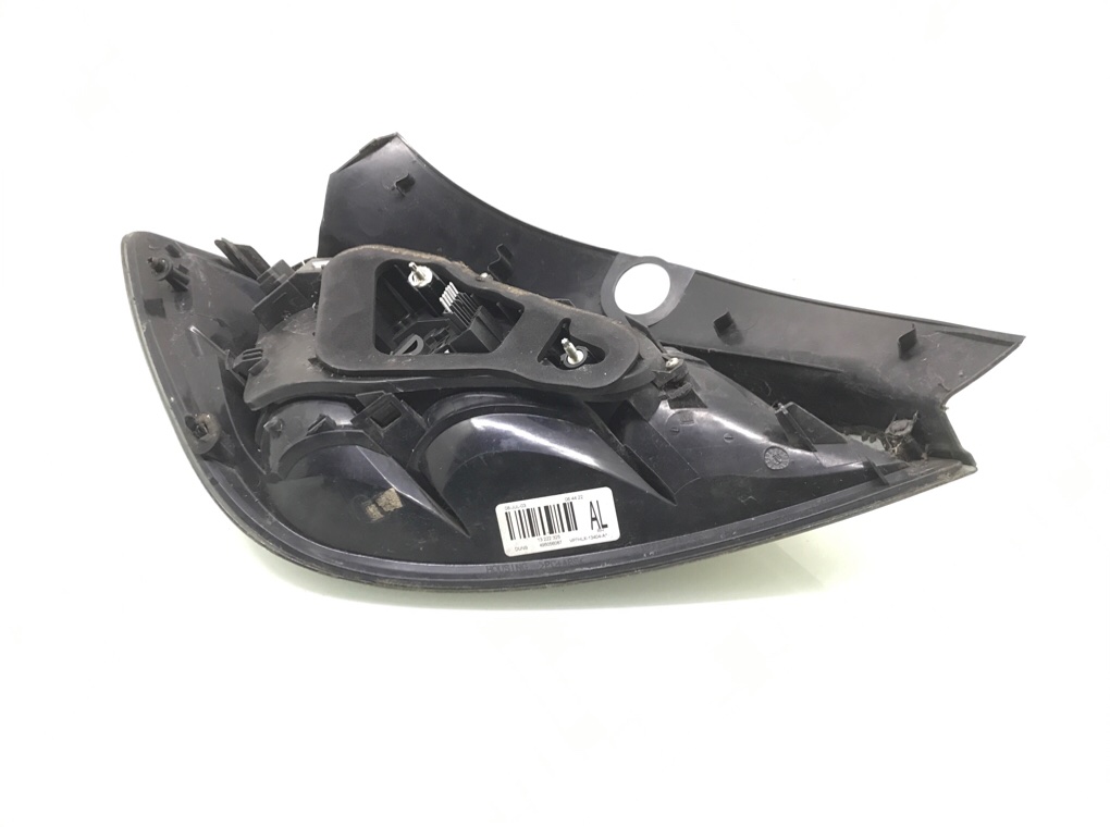 Фонарь задний правый бу для Opel Astra H 1.4 i,  2008 г.