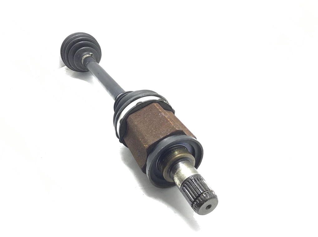 Полуось передняя левая (приводной вал, ШРУС) бу для BMW X3 F25 2.0 i,  2014 г.