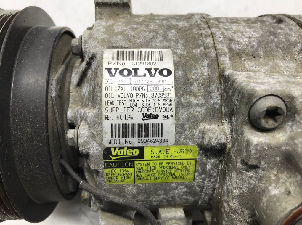 Компрессор кондиционера бу для Volvo XC90  3.2 i,  2010 г.