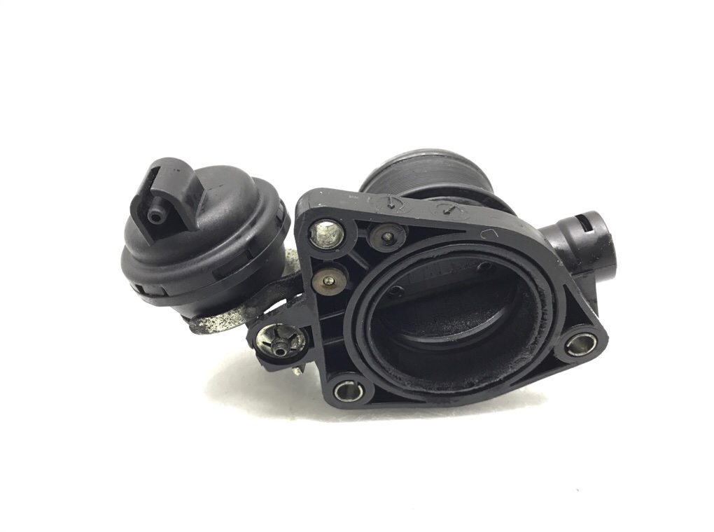 Заслонка дроссельная бу для Volvo V40  1.9 TD,  2003 г.