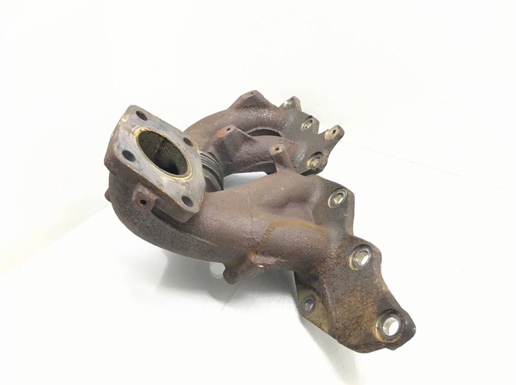 Коллектор выпускной бу для Mazda CX-7  2.3 Ti,  2009 г.