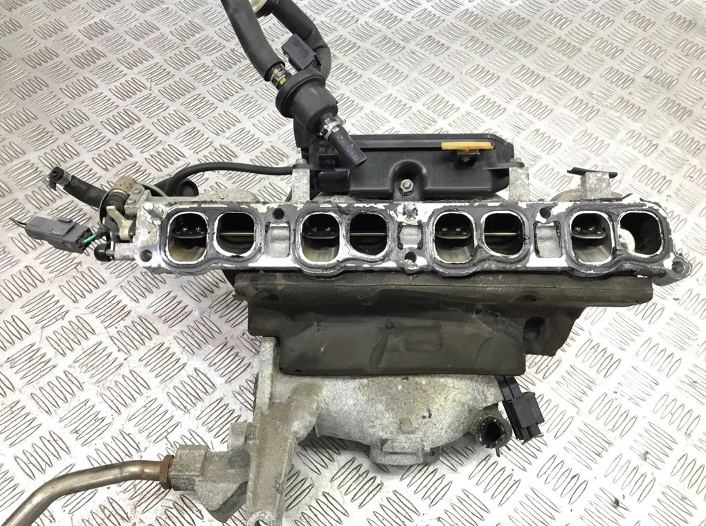 Коллектор впускной бу для Mazda CX-7  2.3 Ti,  2009 г.