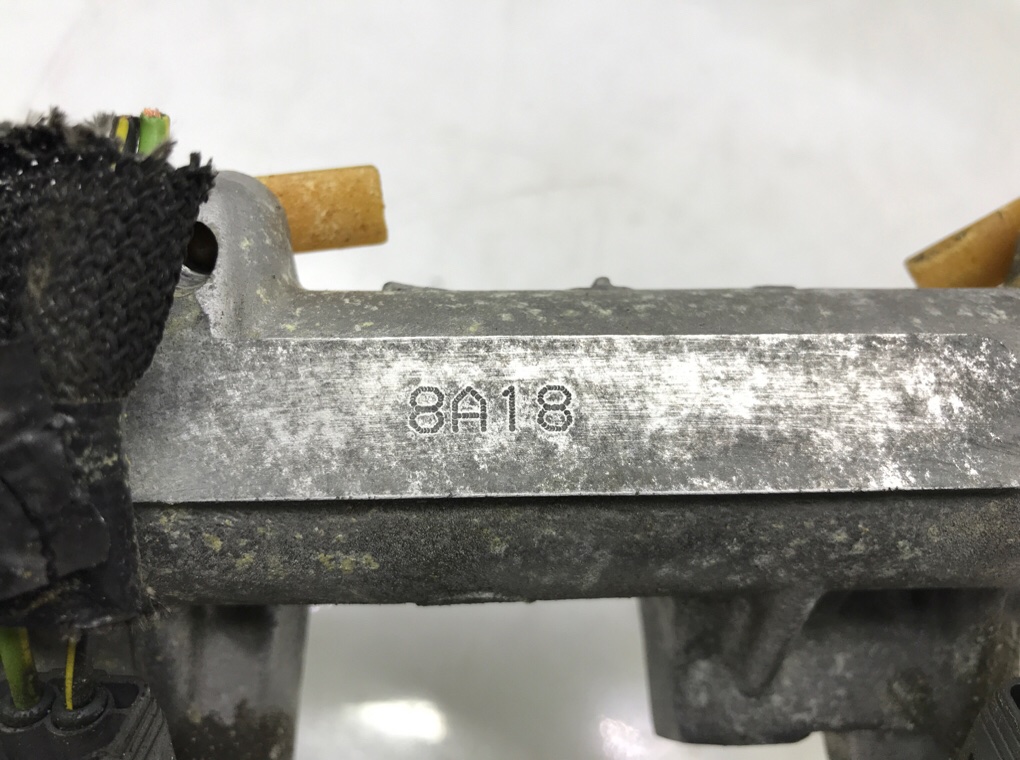 Топливная рампа бу для Mazda CX-7  2.3 Ti,  2009 г.