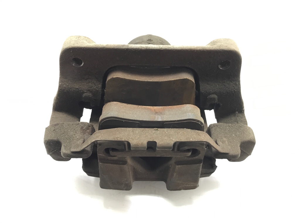 Суппорт передний левый бу для BMW X3 F25 2.0 i,  2014 г.