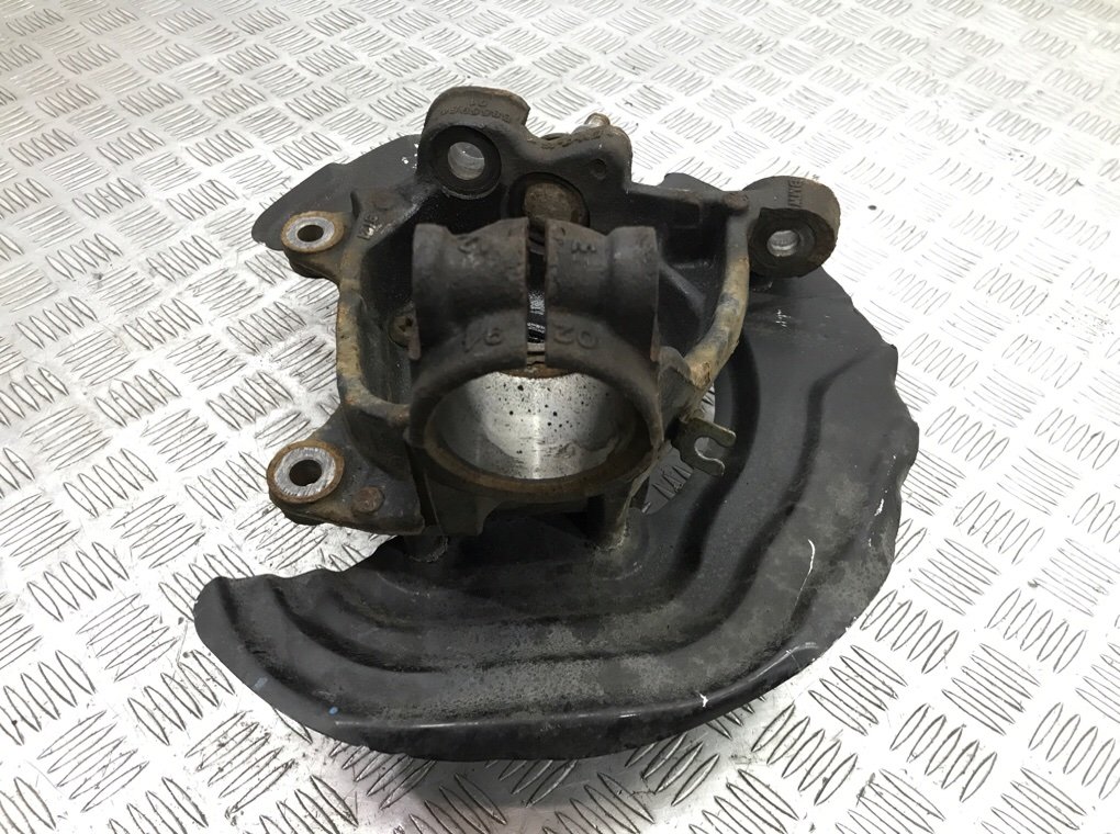 Ступица передняя правая бу для BMW X3 F25 2.0 i,  2014 г.