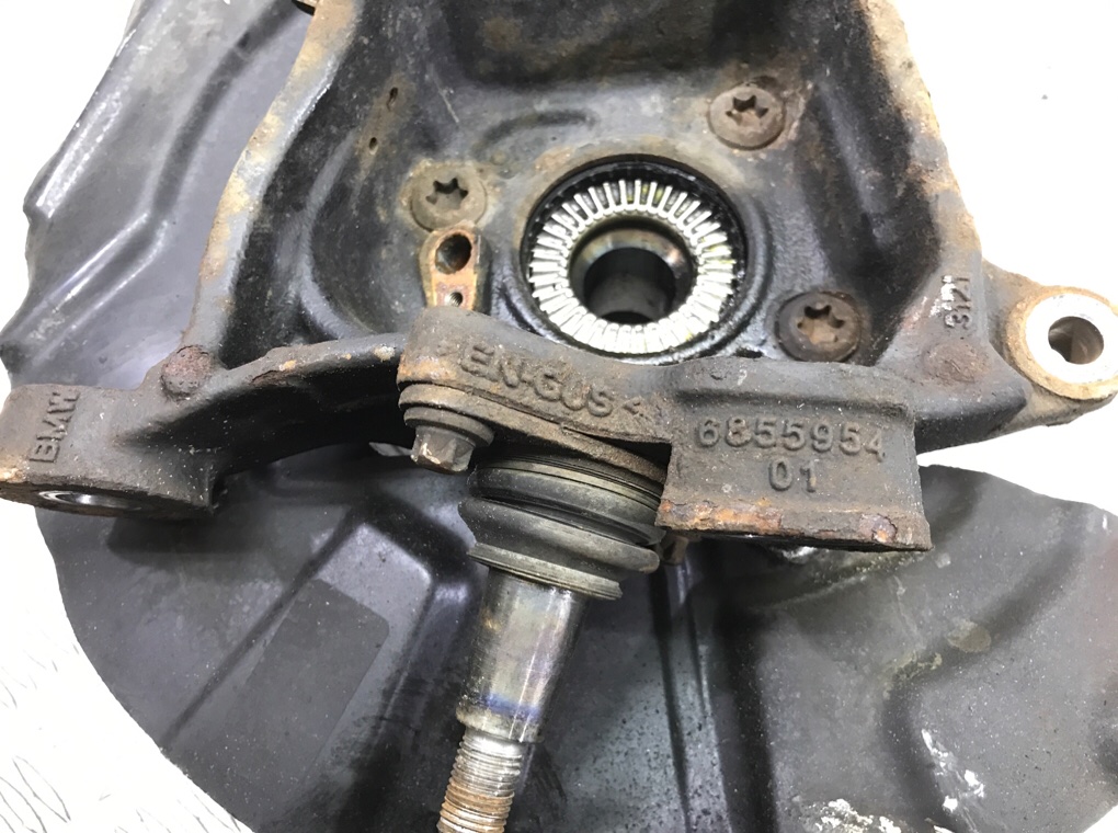 Ступица передняя правая бу для BMW X3 F25 2.0 i,  2014 г.