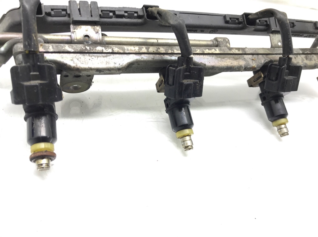 Топливная рампа бу для Honda Accord 7 2.0 i, 2007 г. Топливная рампа бу для Honda Accord 7 2.0 i, 2007 г.