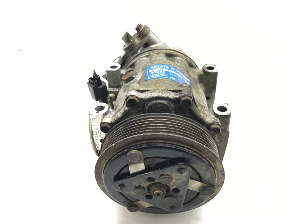 Компрессор кондиционера бу для Volvo V50 1.6 TD, 2008 г.