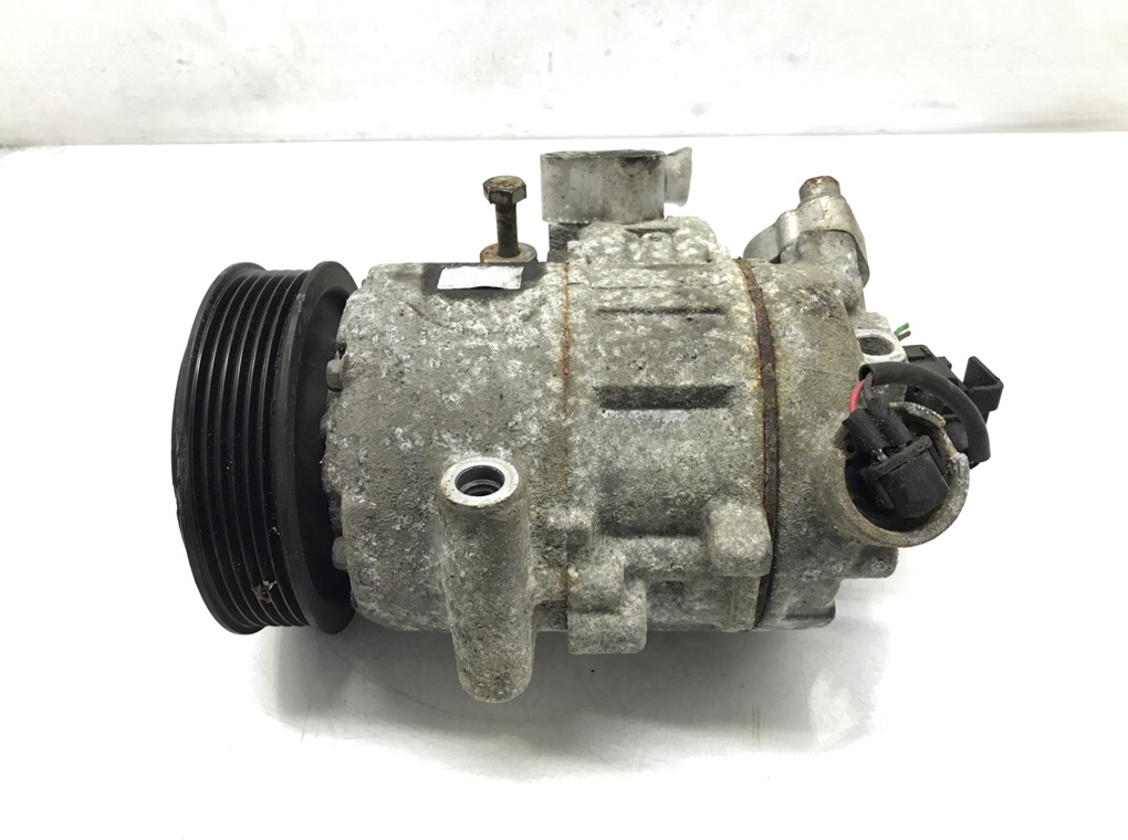 Компрессор кондиционера бу для Volkswagen Polo 5 1.4 i,  2011 г.