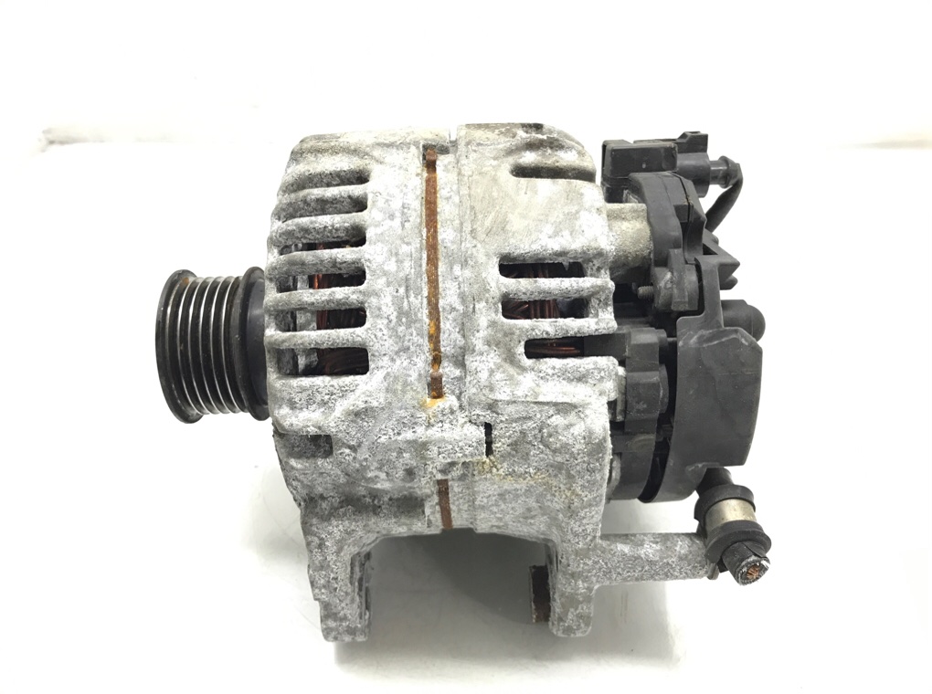 Генератор бу для Volkswagen Polo 5 1.4 i, 2011 г. Генератор бу для Volkswagen Polo 5 1.4 i, 2011 г.