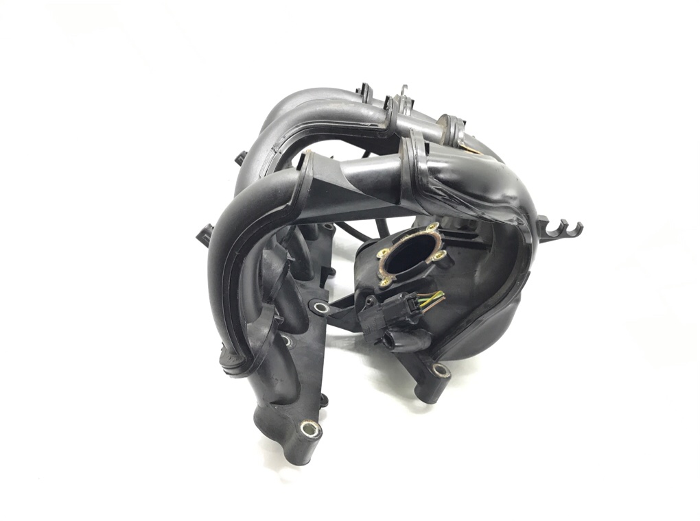 Коллектор впускной бу для Ford Fiesta 5 1.3 i,  2005 г.