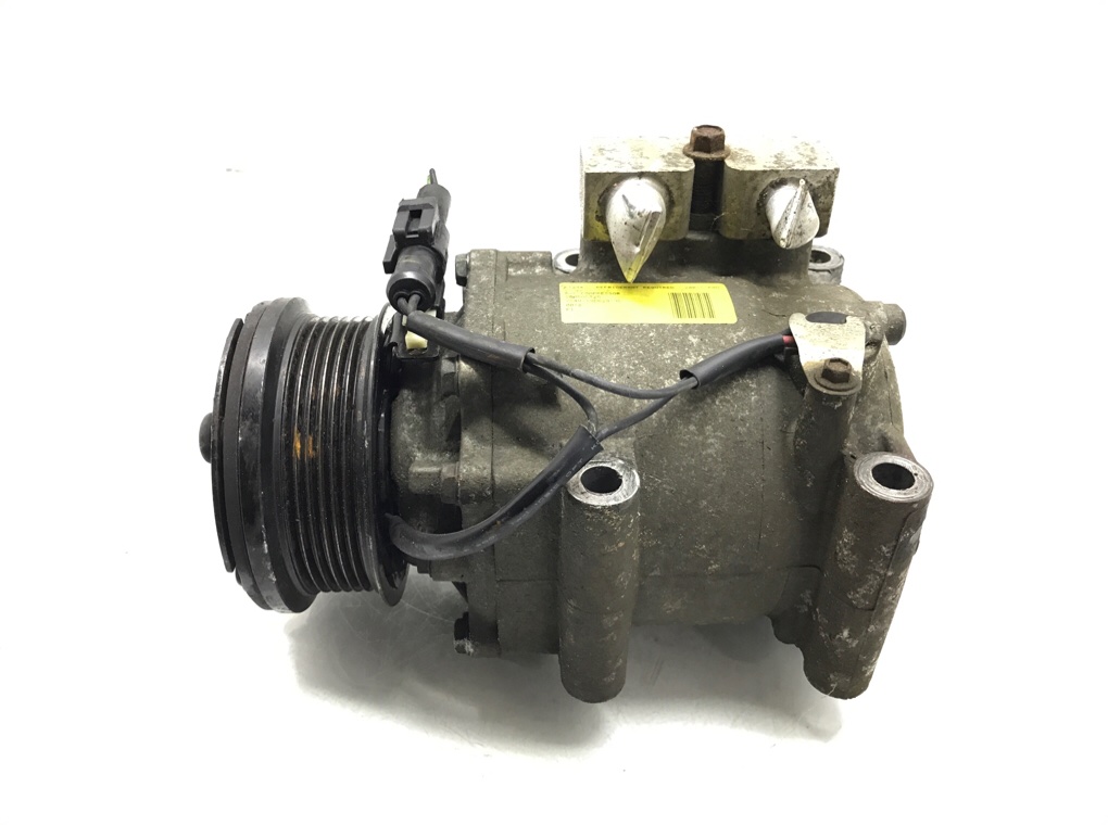 Компрессор кондиционера бу для Ford Fiesta 5 1.3 i, 2005 г. Компрессор кондиционера бу для Ford Fiesta 5 1.3 i, 2005 г.