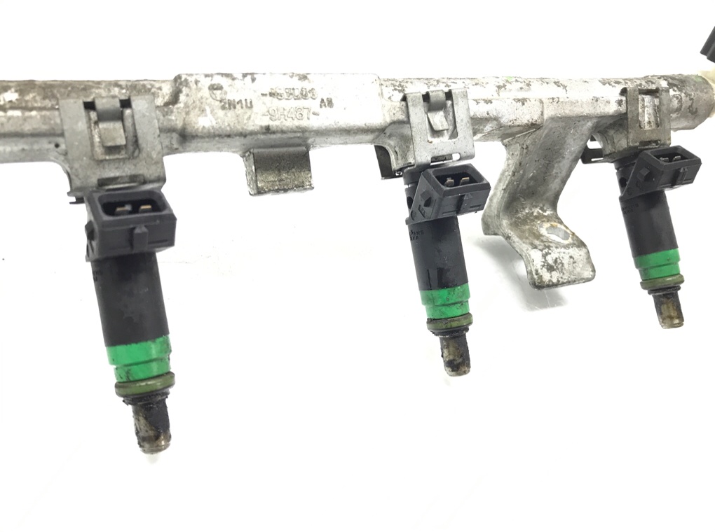 Топливная рампа бу для Ford Fiesta 5 1.3 i,  2005 г.