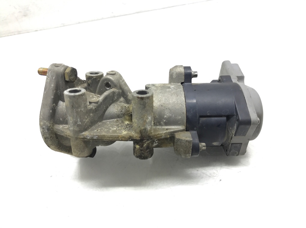 Клапан EGR бу для Land Rover Discovery 3 2.7 TD, 2007 г. Клапан EGR бу для Land Rover Discovery 3 2.7 TD, 2007 г.