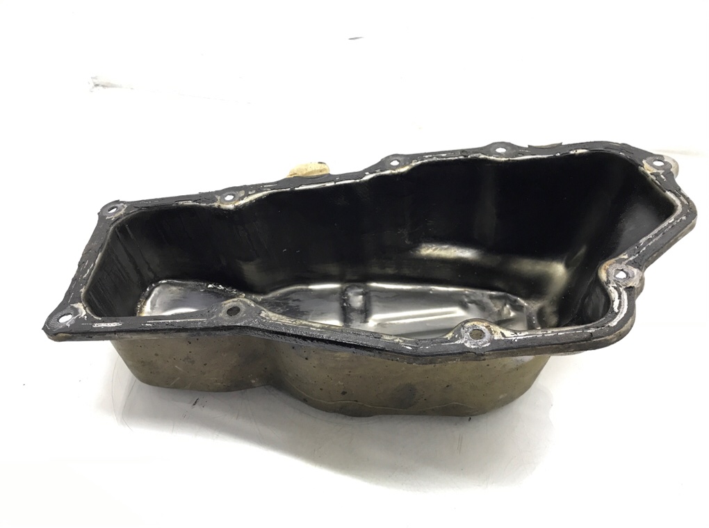 Поддон бу для Nissan Navara 2 2.5 DCi, 2007 г. Поддон бу для Nissan Navara 2 2.5 DCi, 2007 г.