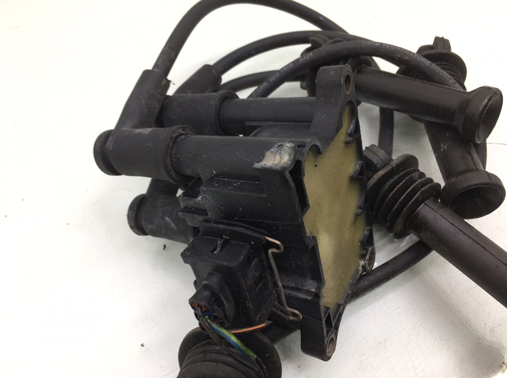 Катушка зажигания бу для Ford Focus 1 1.6 i,  2002 г.