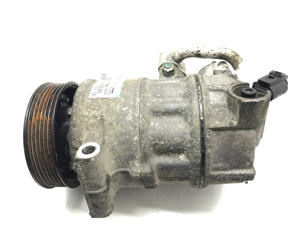 Компрессор кондиционера бу для Volkswagen Golf 5 1.9 TDi, 2008 г. Компрессор кондиционера бу для Volkswagen Golf 5 1.9 TDi, 2008 г.