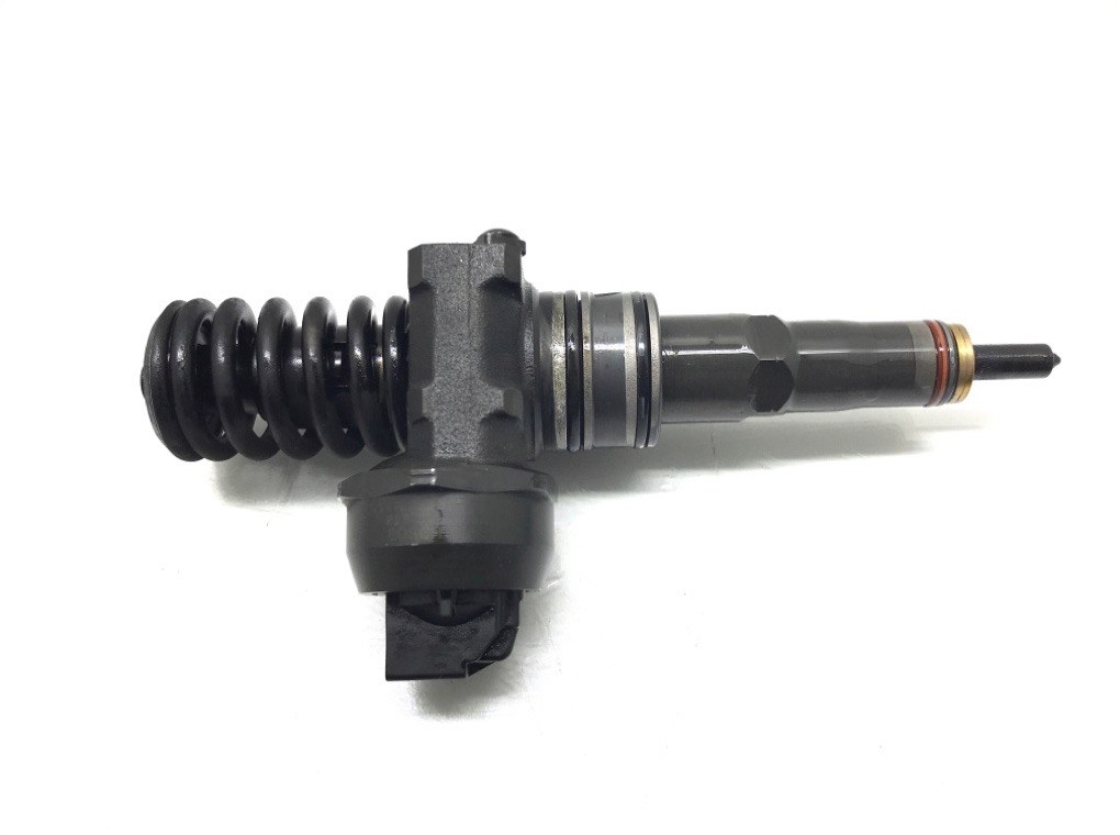 Форсунка бу для Volkswagen Golf 5 1.9 TDi,  2008 г.