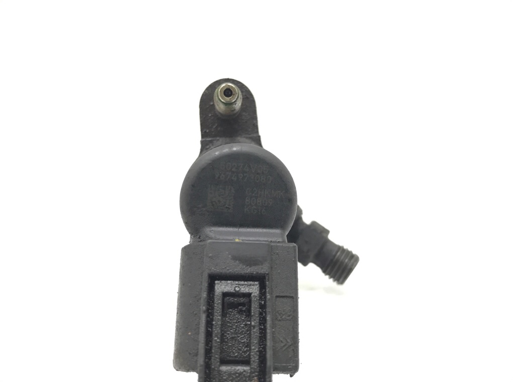 Форсунка бу для Peugeot 3008 1 1.6 HDi, 2011 г. Форсунка бу для Peugeot 3008 1 1.6 HDi, 2011 г.